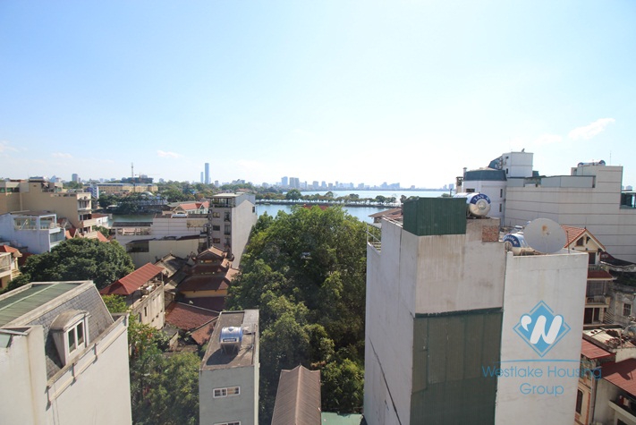 High floor apartment with great open view for rent in Truc Bach, Ba Dinh